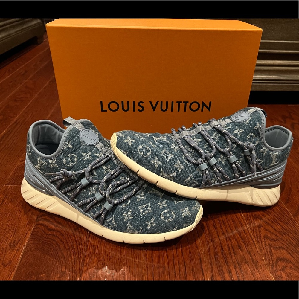 Denim Louis Vuitton mens sneakers